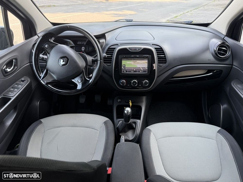 Renault Captur 1.5 dCi Exclusive - 13