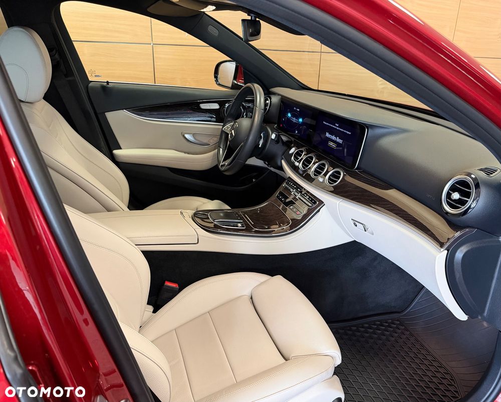 Mercedes-Benz Klasa E 220 d 4-Matic AMG - 10