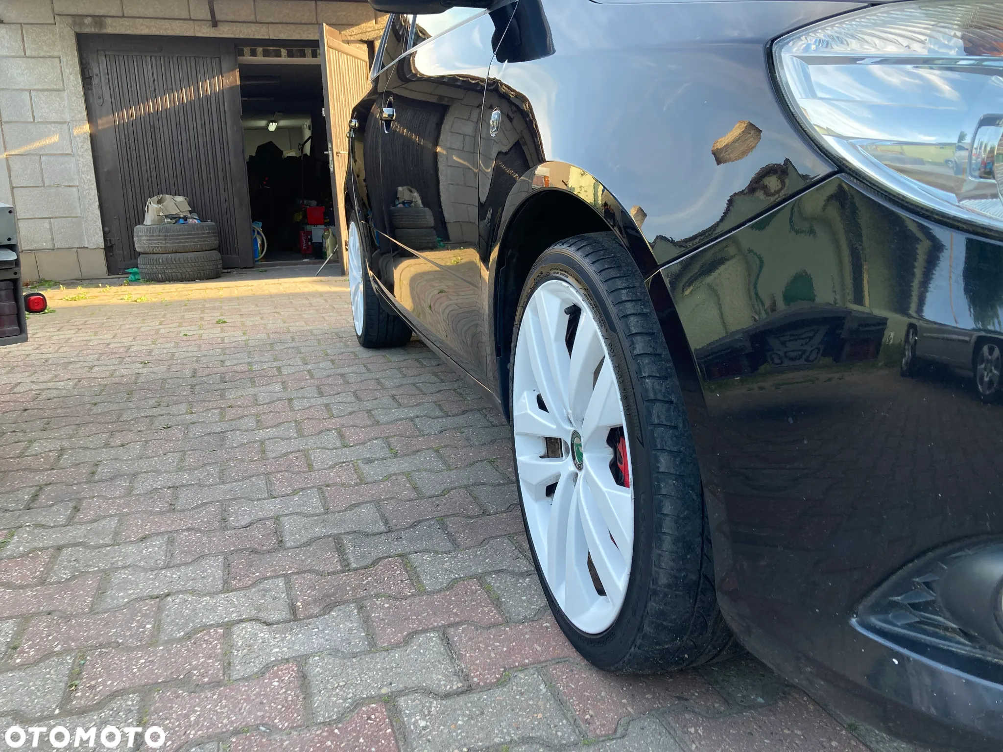 Skoda Fabia 1.4 TSI DSG RS - 8