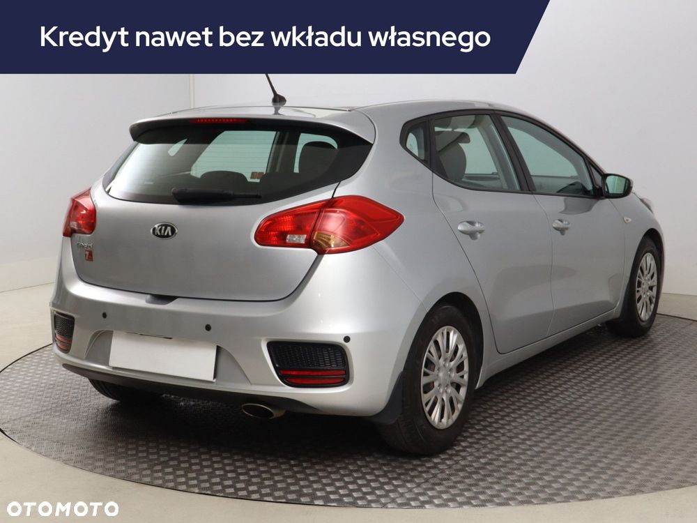Kia Ceed - 7