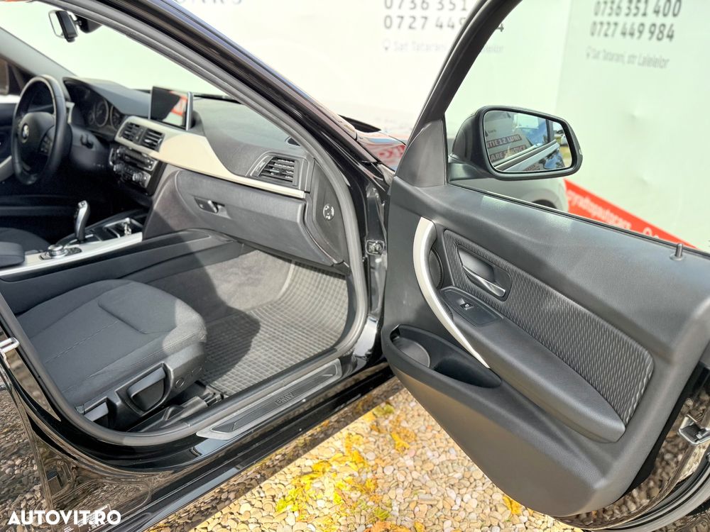 BMW Seria 3 320d Touring xDrive Aut. - 17