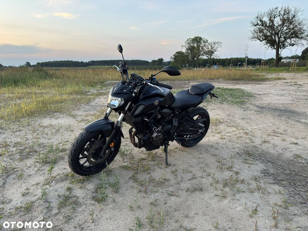 Yamaha MT - 3