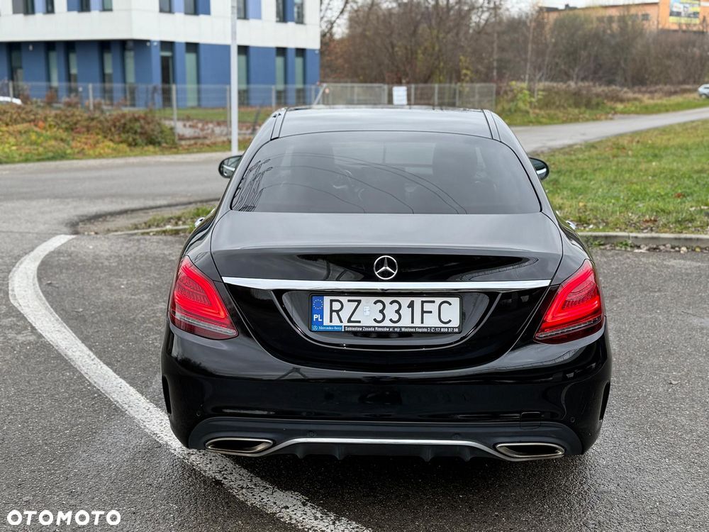 Mercedes-Benz Klasa C 200 4Matic 9G-TRONIC - 14