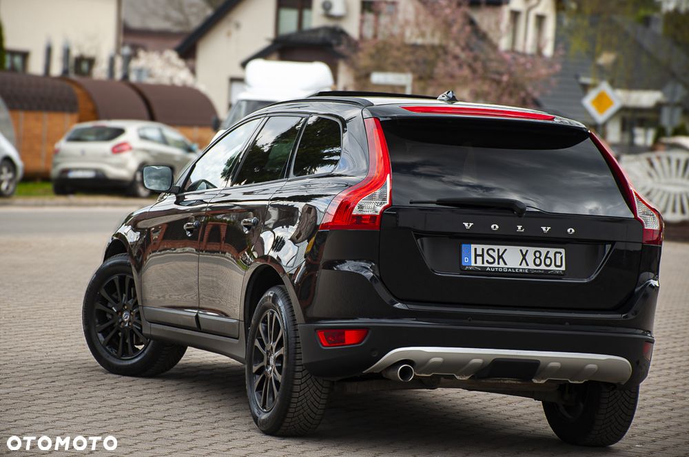 Volvo XC 60 D5 AWD Momentum - 20
