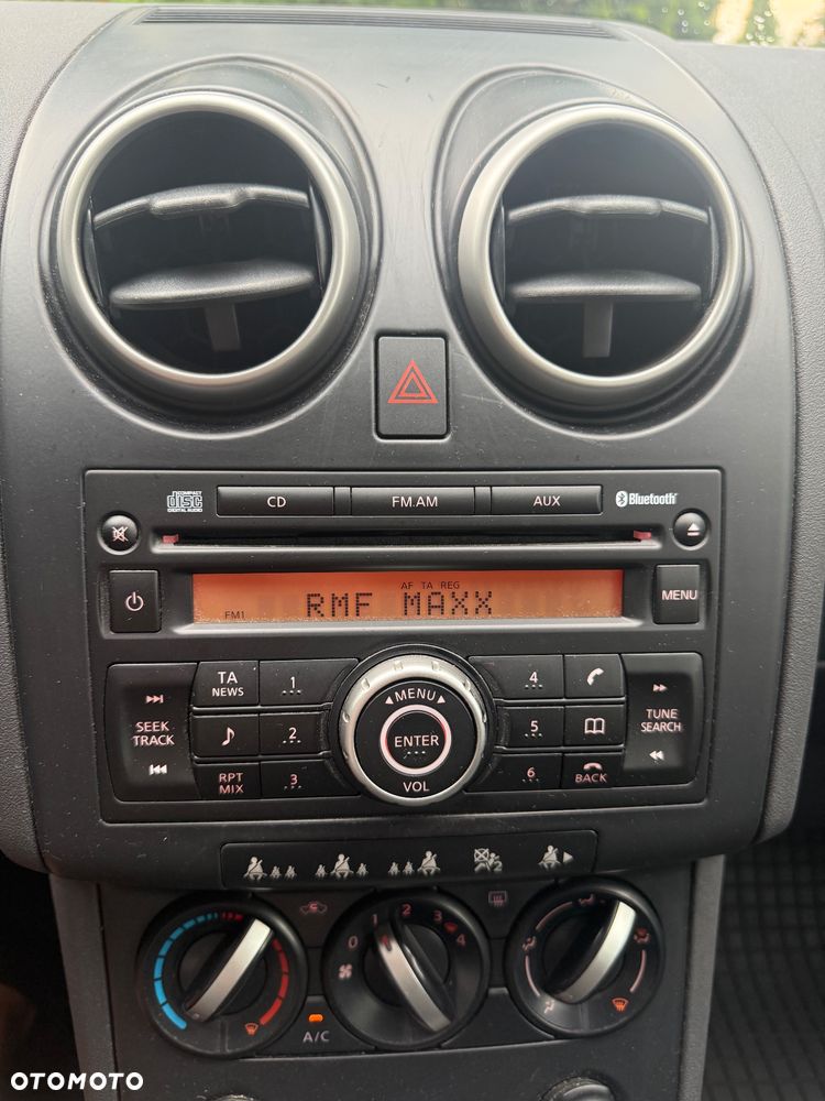Nissan Qashqai 2.0 4 x 4 visia - 18