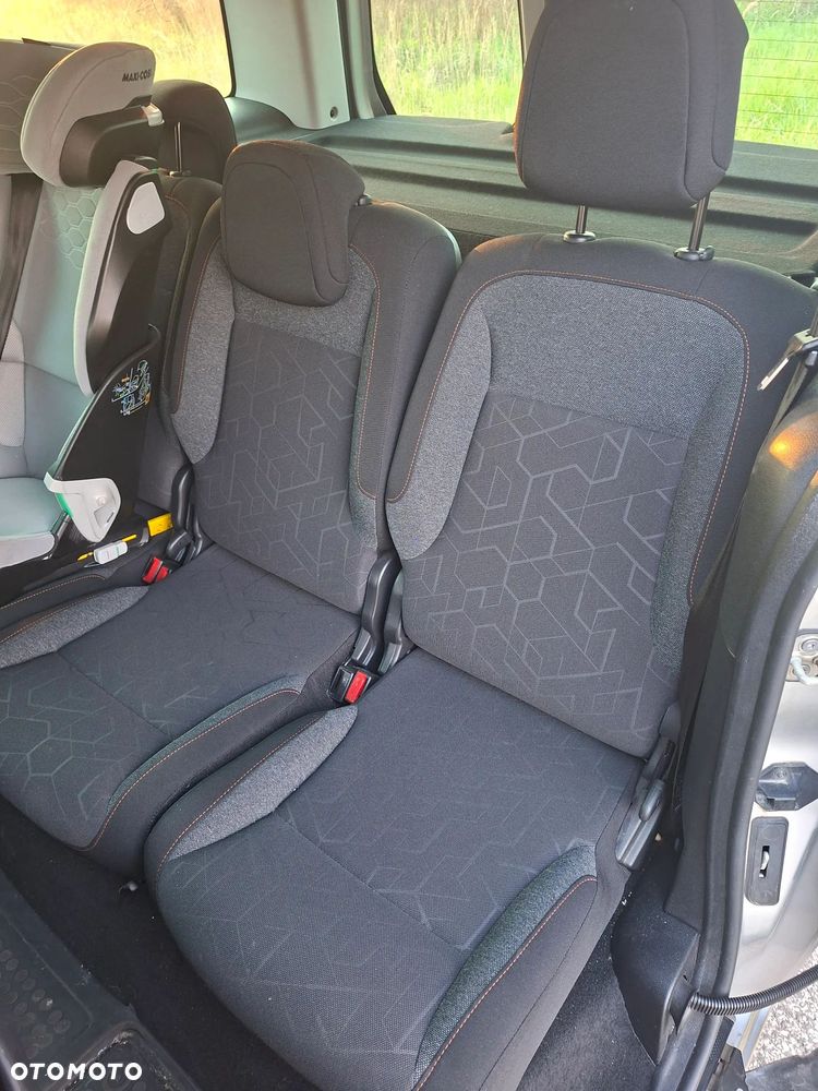 Peugeot Partner BlueHDi 100 Stop&Start ETG6 Active - 11