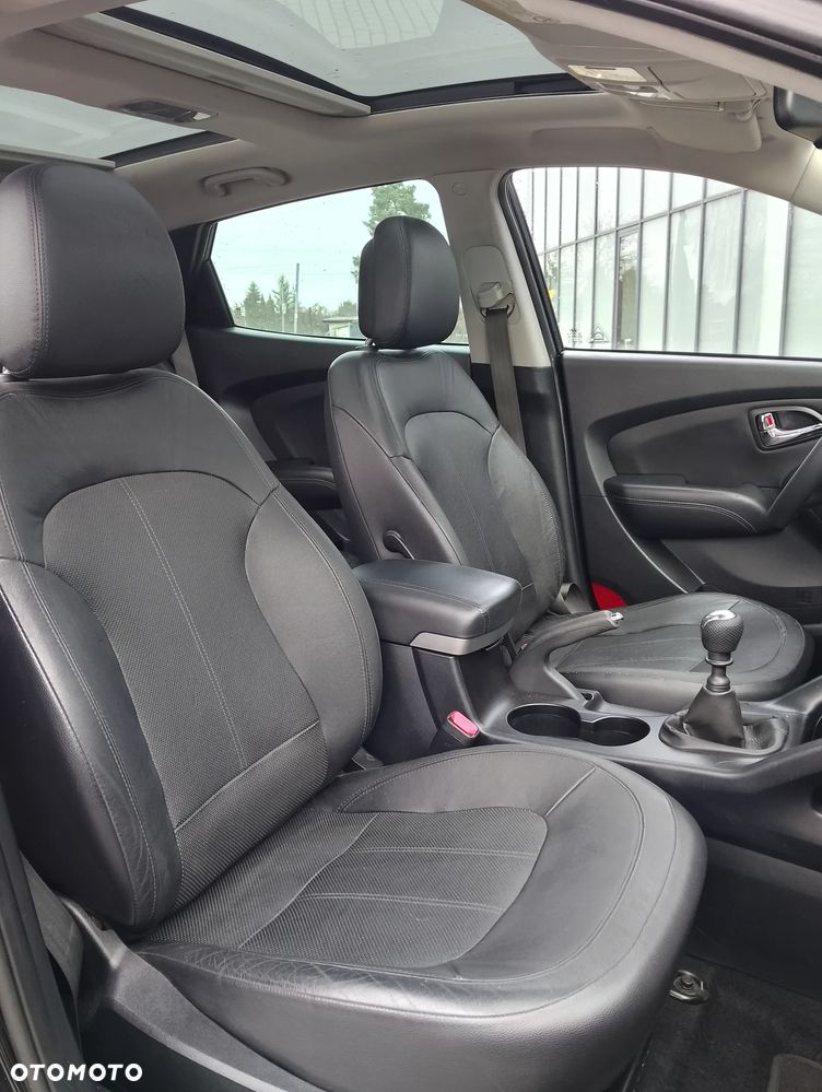 Hyundai ix35 1.7 CRDi 2WD blue Style - 9