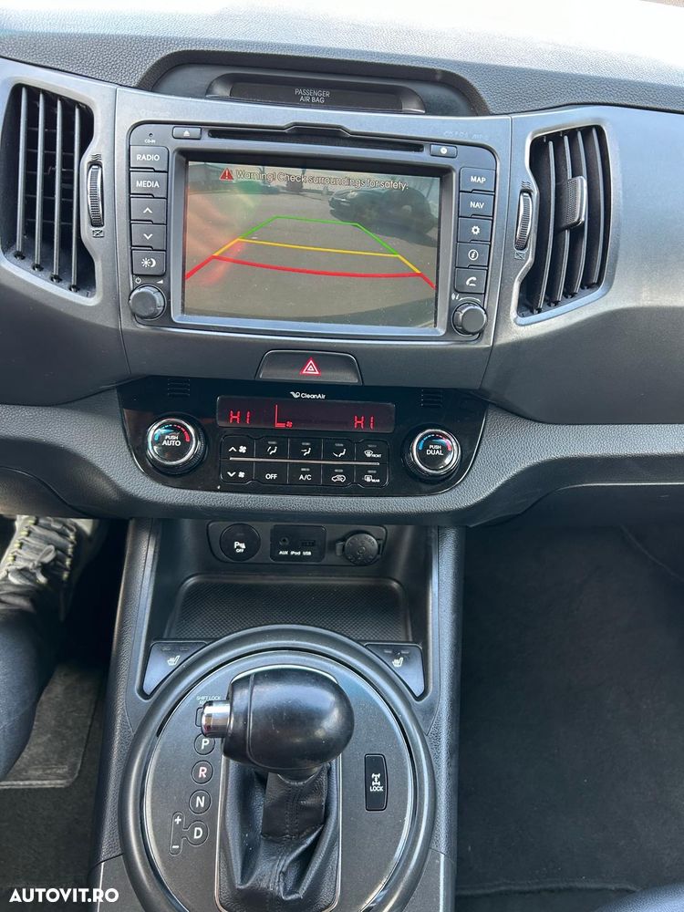 Kia Sportage 2.0 CRDI 4WD Automatik Fifa World Cup Edition - 19