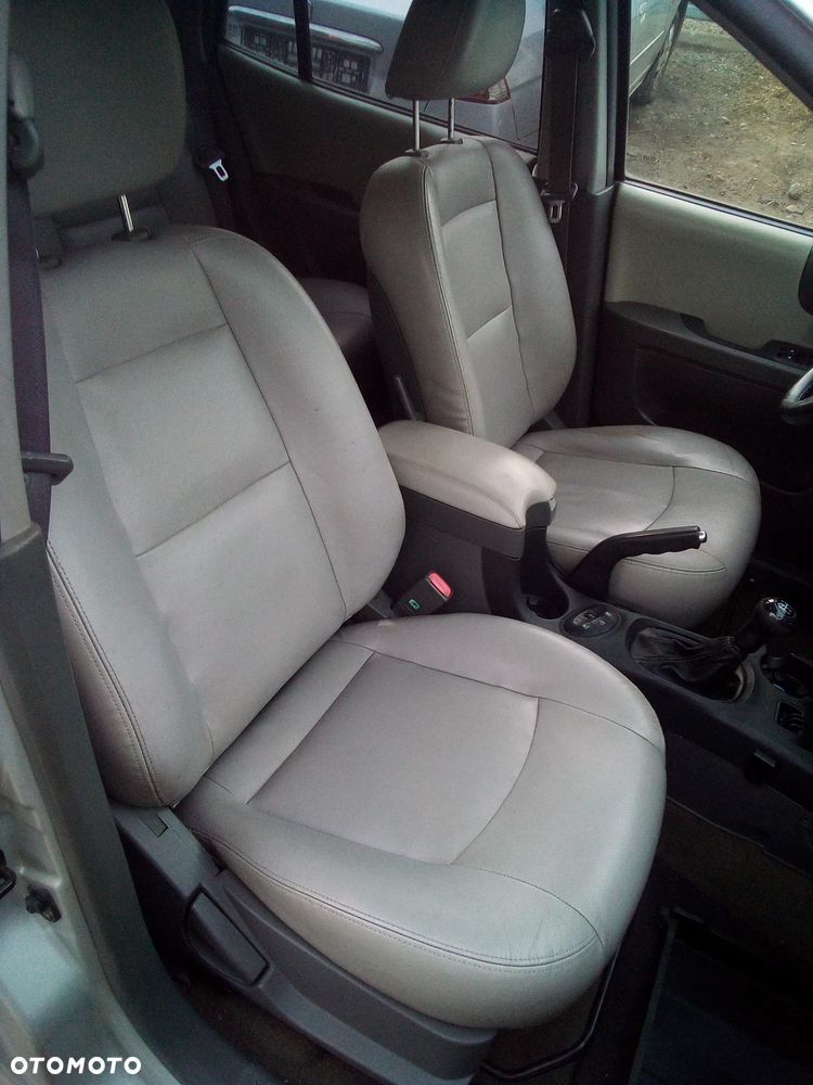 Fotele Kanapa Hyundai Santa Fe I Lift - 1