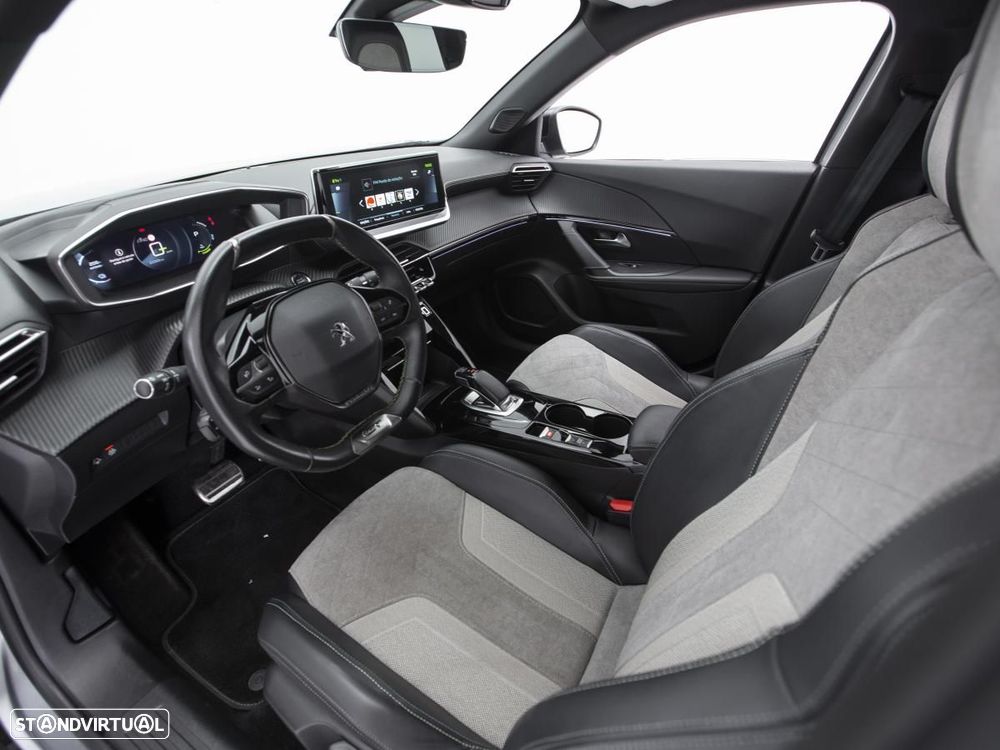 Peugeot e-2008 50 kWh GT Pack - 7