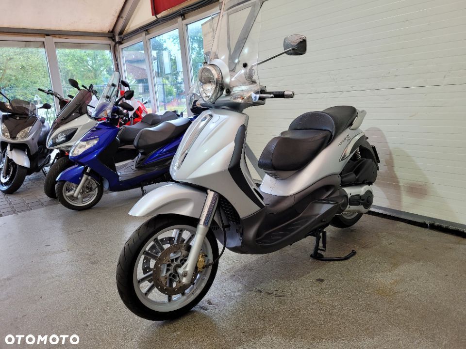 Piaggio Beverly - 14