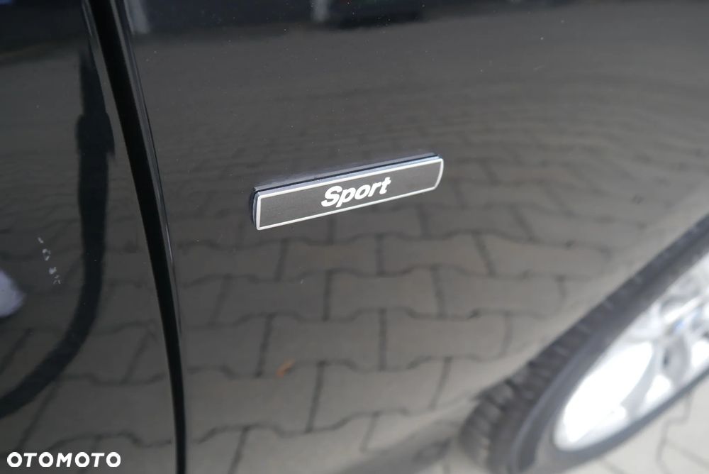 BMW Seria 1 - 30