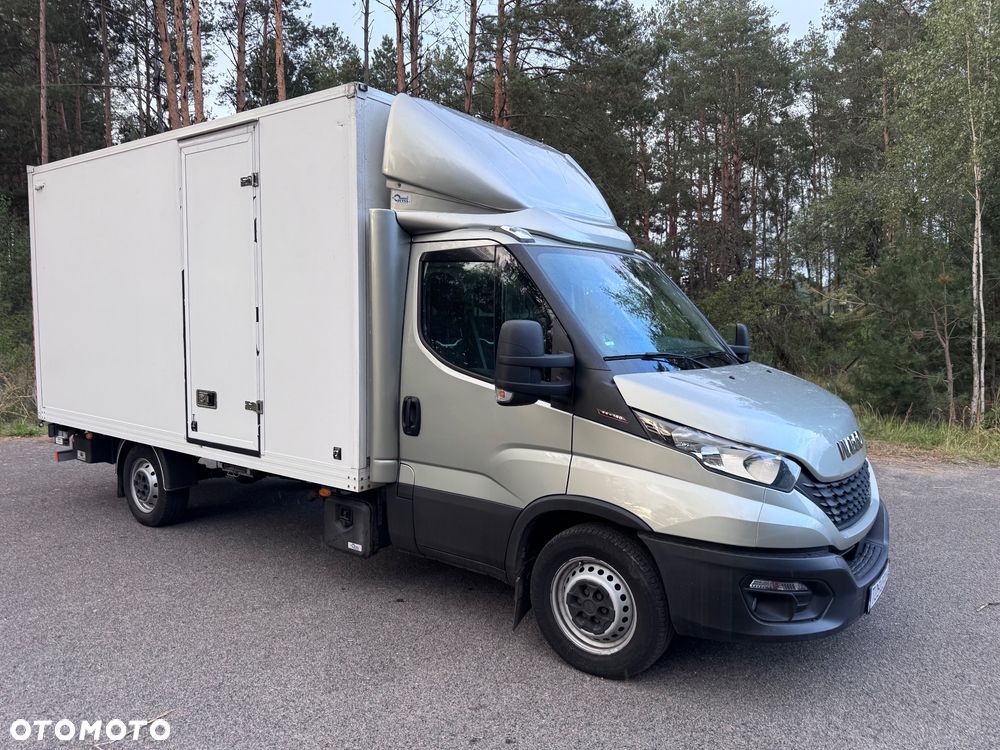 Iveco Daily 35s18 Kontener Winda Drzwi boczne