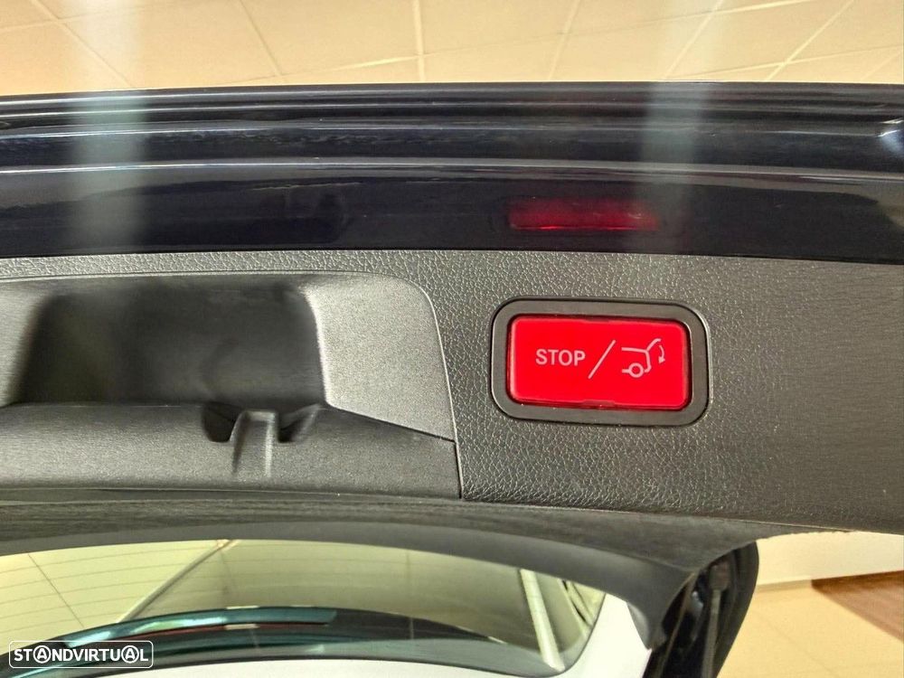 Mercedes-Benz E 300 de Avantgarde - 25