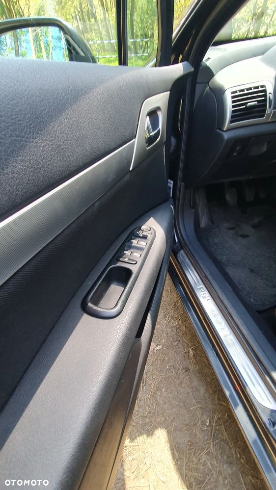 Peugeot 407 140 Premium - 13