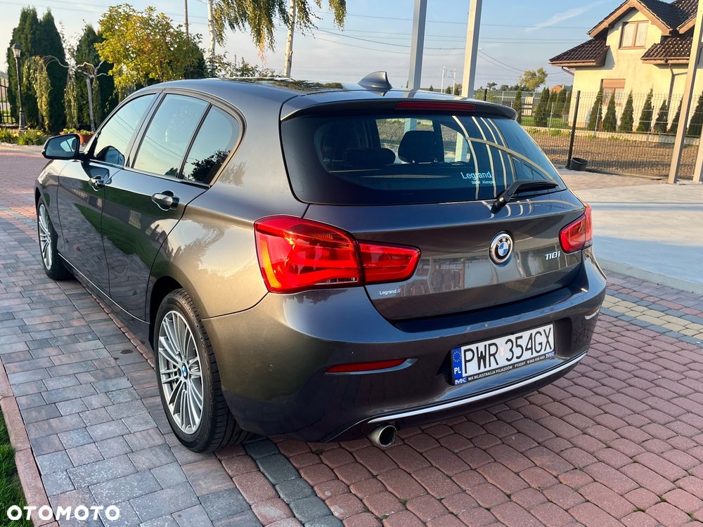 BMW Seria 1 - 16