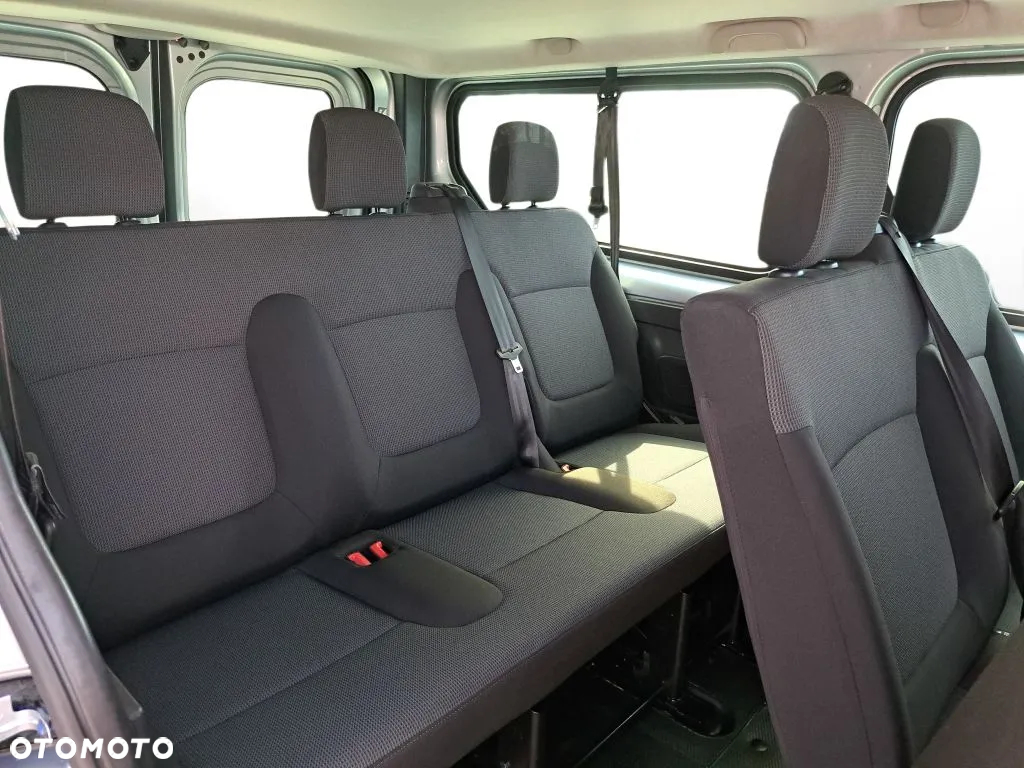 Renault Trafic - 24