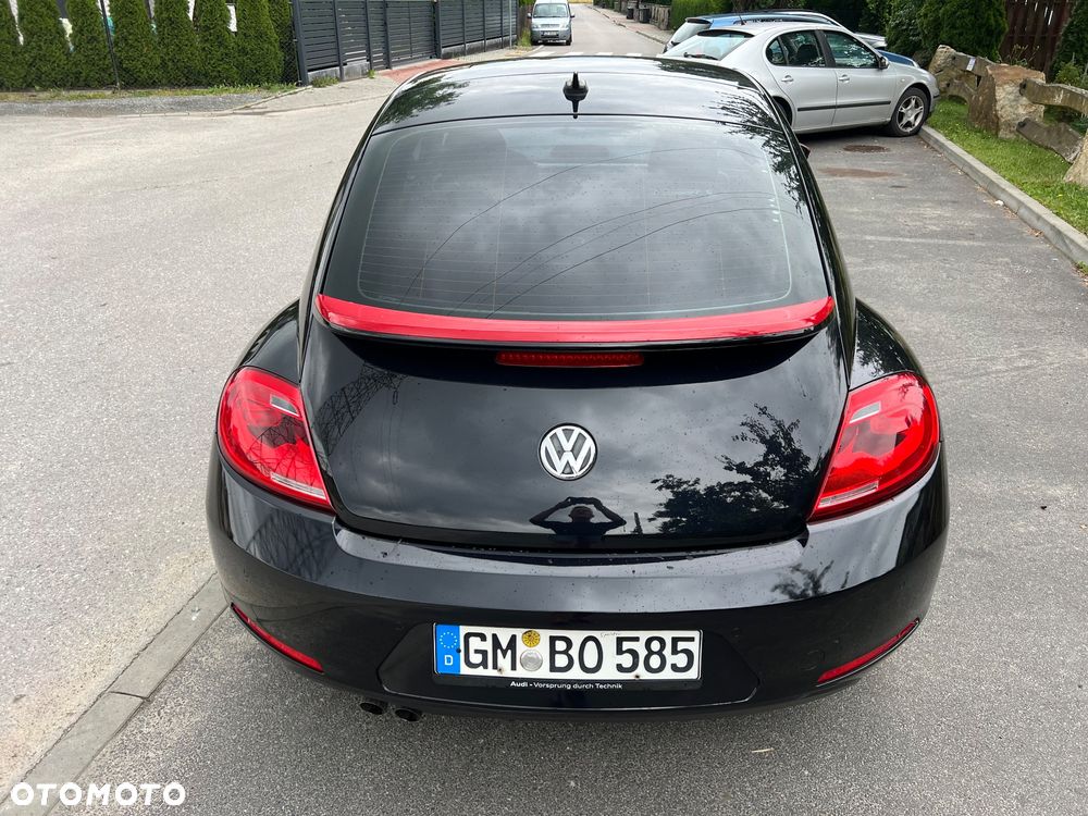 Volkswagen Beetle 2.0 TDI DPF BlueMotion Technology Club - 6