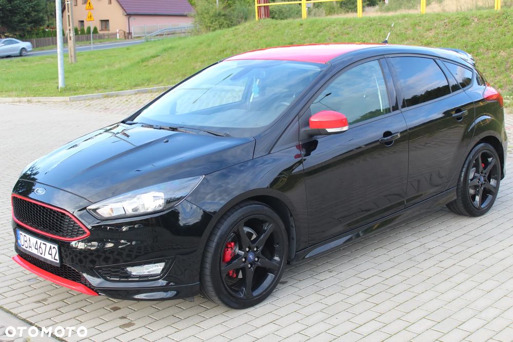Ford Focus 1.0 EcoBoost ST-Line Black ASS - 1