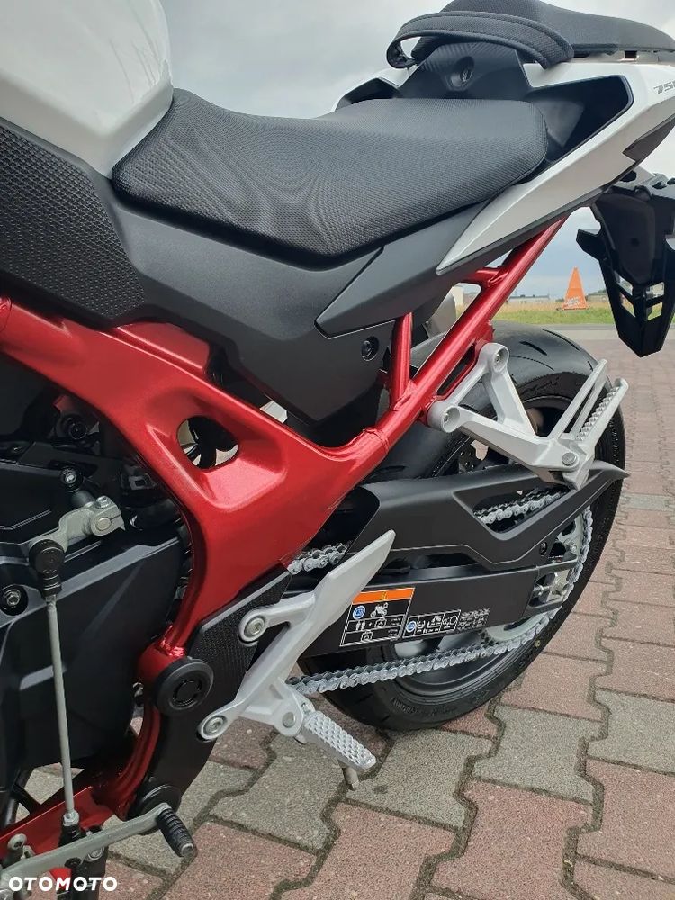 Honda Hornet - 30
