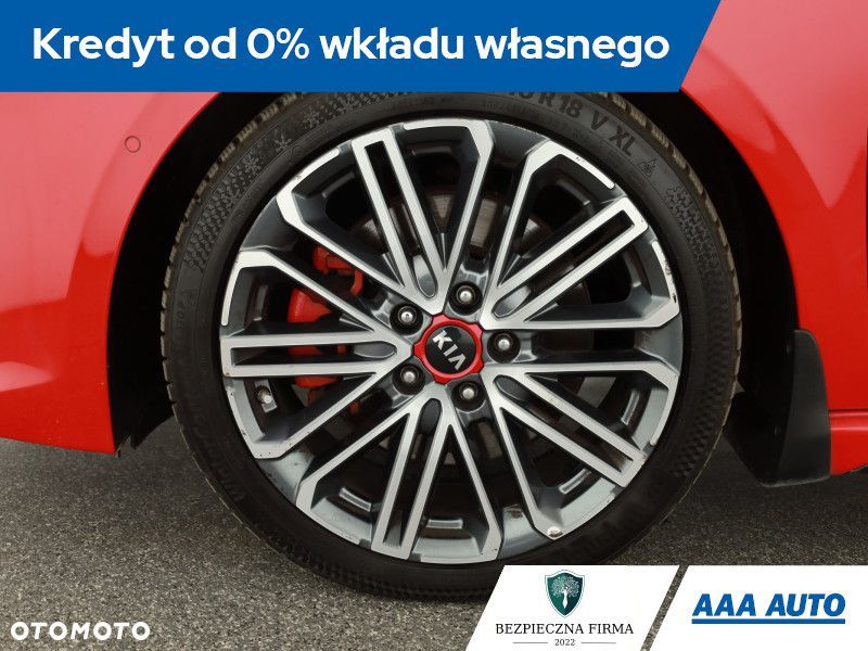 Kia Ceed - 13