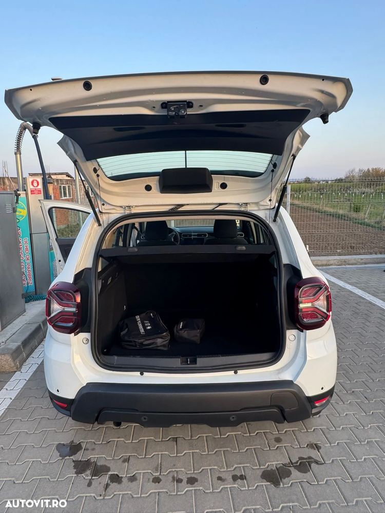 Dacia Duster TCe 90 Essential - 16