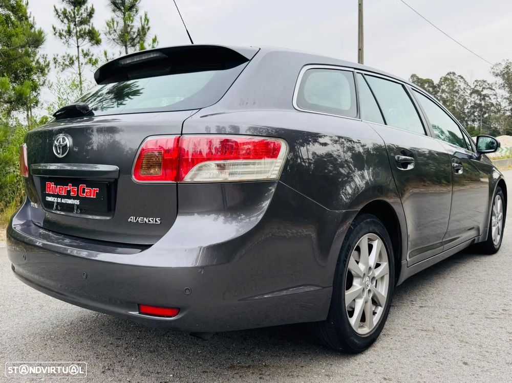 Toyota Avensis SW 2.0 D-4D Sp+EP+GPS - 11