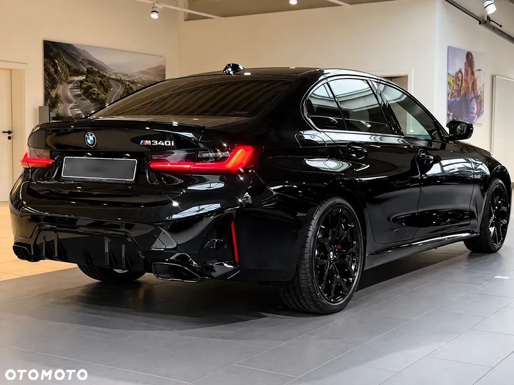BMW Seria 3 M340i xDrive - 4
