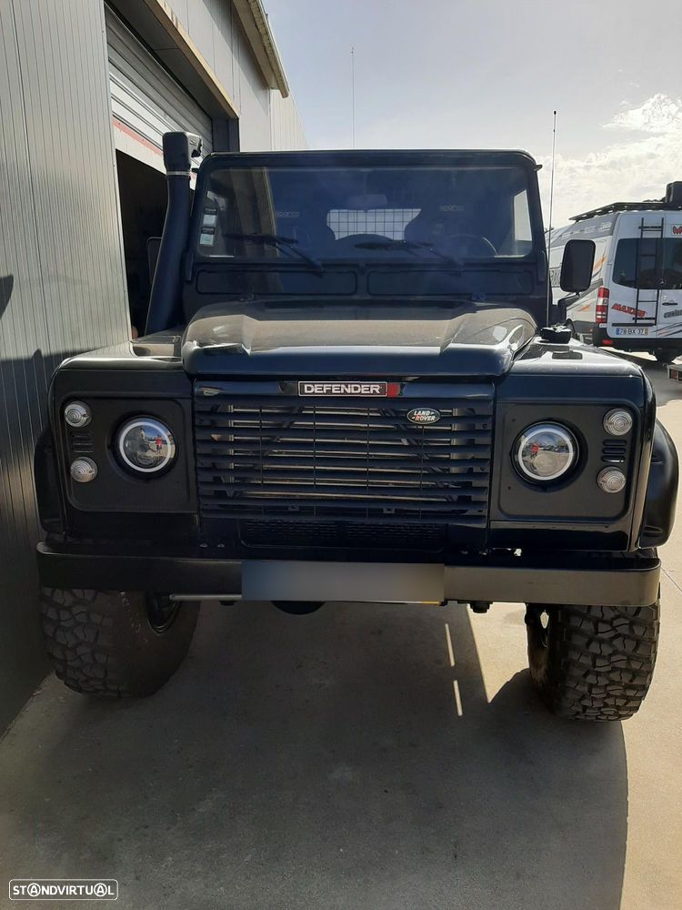 Land Rover Defender 90 2.5 Td5 E - 5