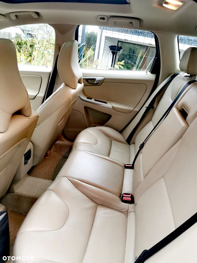 Volvo XC 60 D4 Drive-E Summum - 14