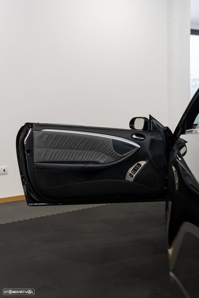 Mercedes-Benz CLK 320 CDI Avantgarde - 30