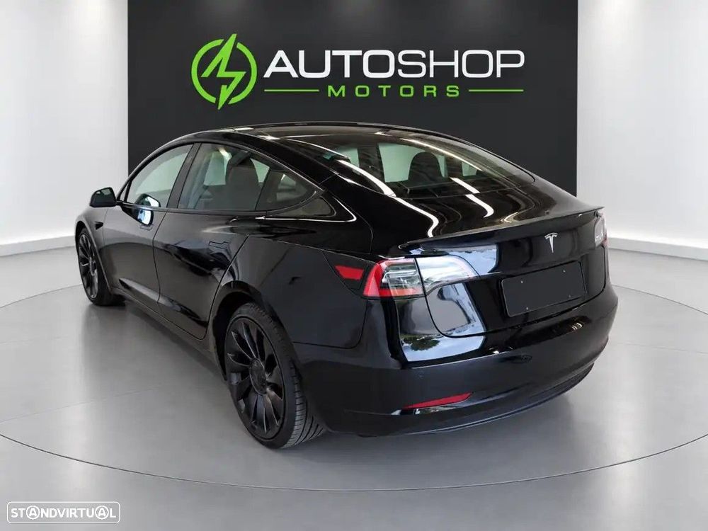 Tesla Model 3 - 2