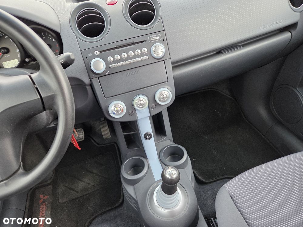 Mitsubishi Colt - 7