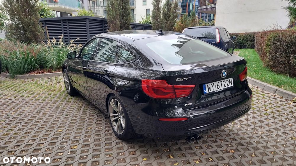BMW 3GT 320i xDrive Sport Line - 3