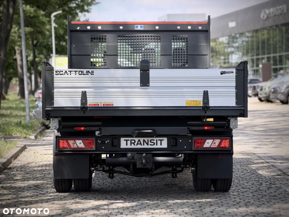 Ford Transit - 9