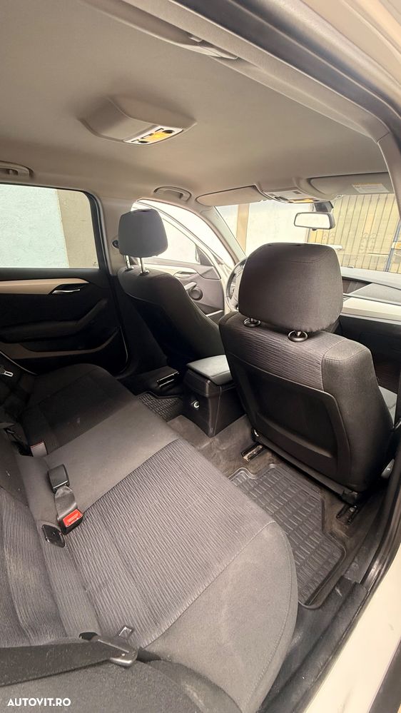 BMW X1 sDrive18d Aut. - 8