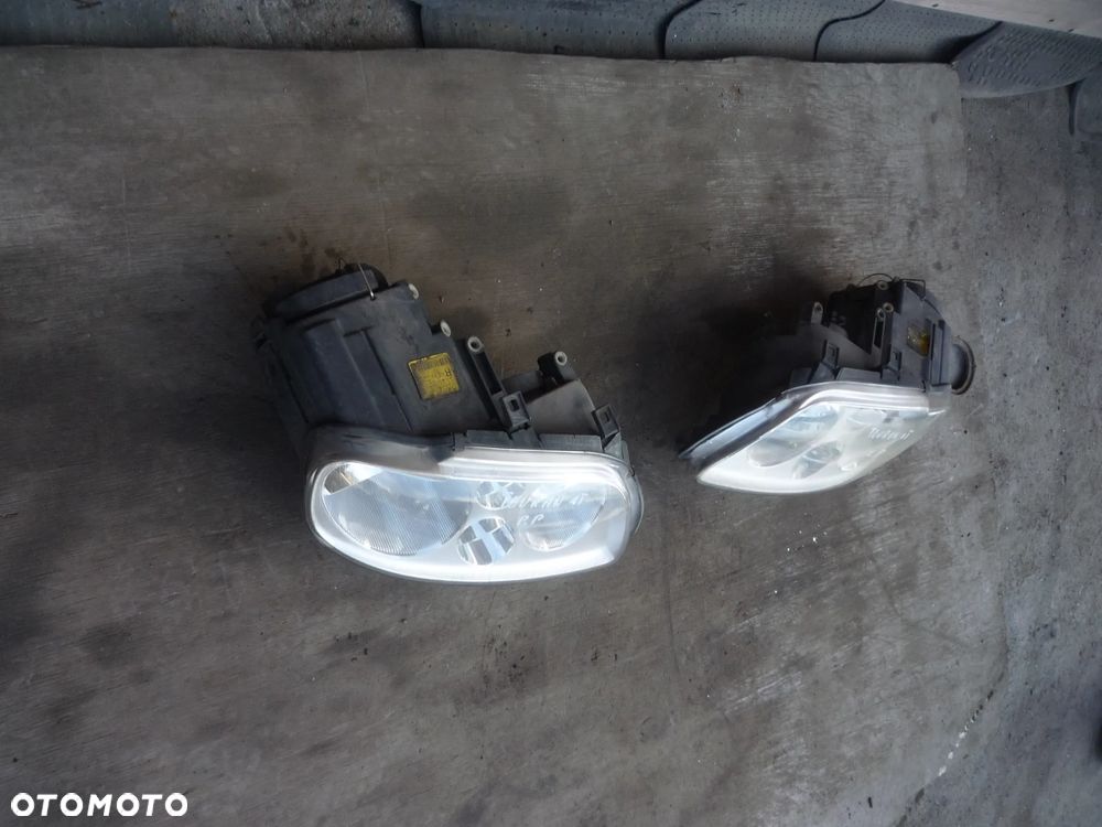 VW TOURAN I LAMPA PRZEDNIA LEWA LUB PRAWA - 3