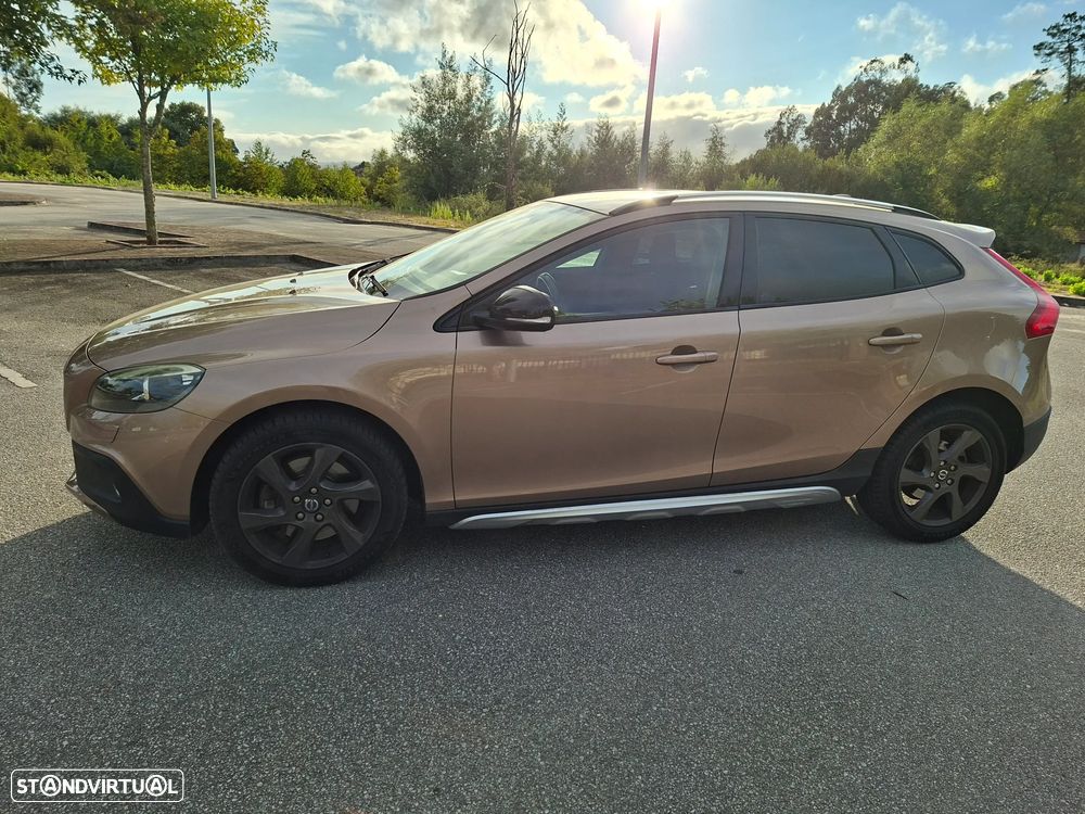 Volvo V40 Cross Country 2.0 D4 Momentum - 2