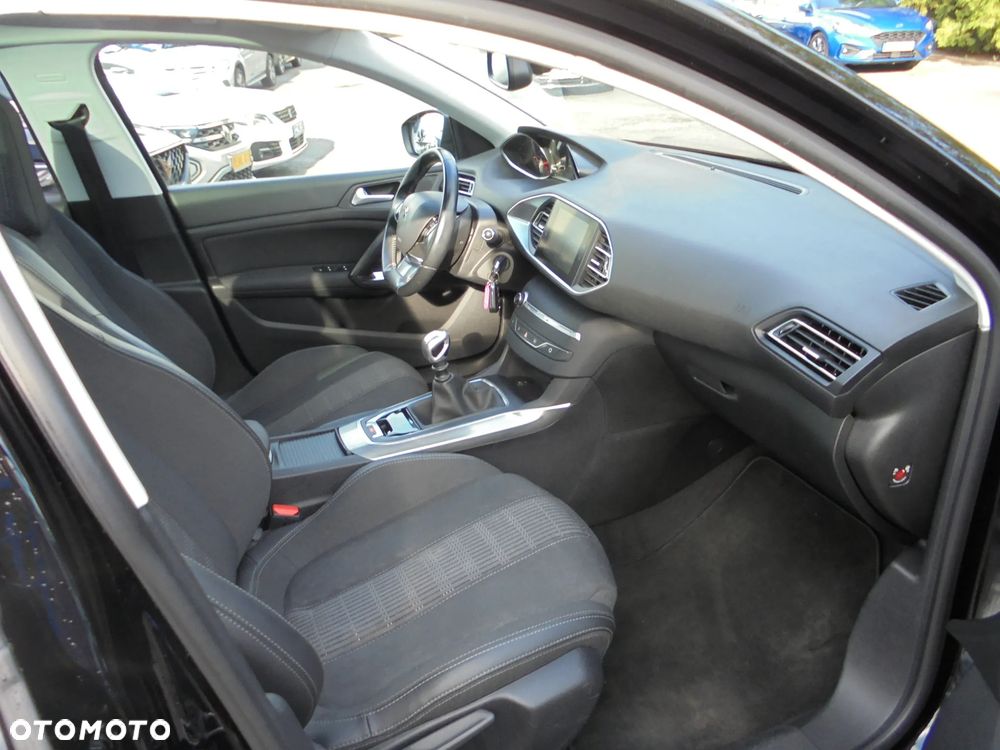 Peugeot 308 BlueHDi 130 Stop & Start Active Business-Paket - 15