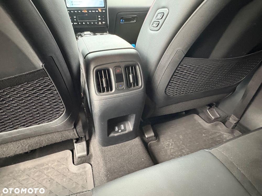Hyundai Tucson 1.6 T-GDi HEV N Line 2WD - 11