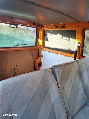 Volkswagen Transporter - 5