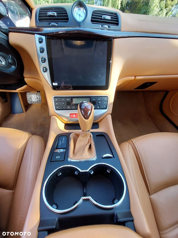 Maserati GranTurismo Sport - 19