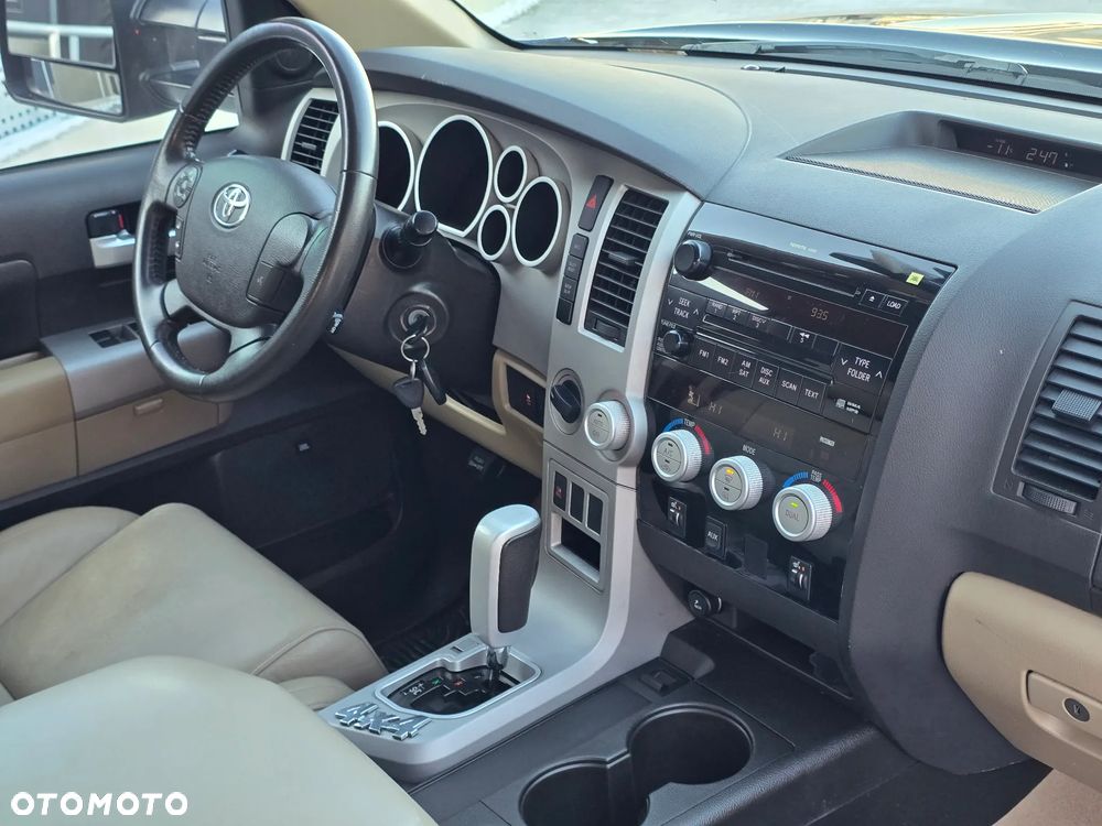 Toyota Tundra 5.7 4x4 Double Cab Limited - 5