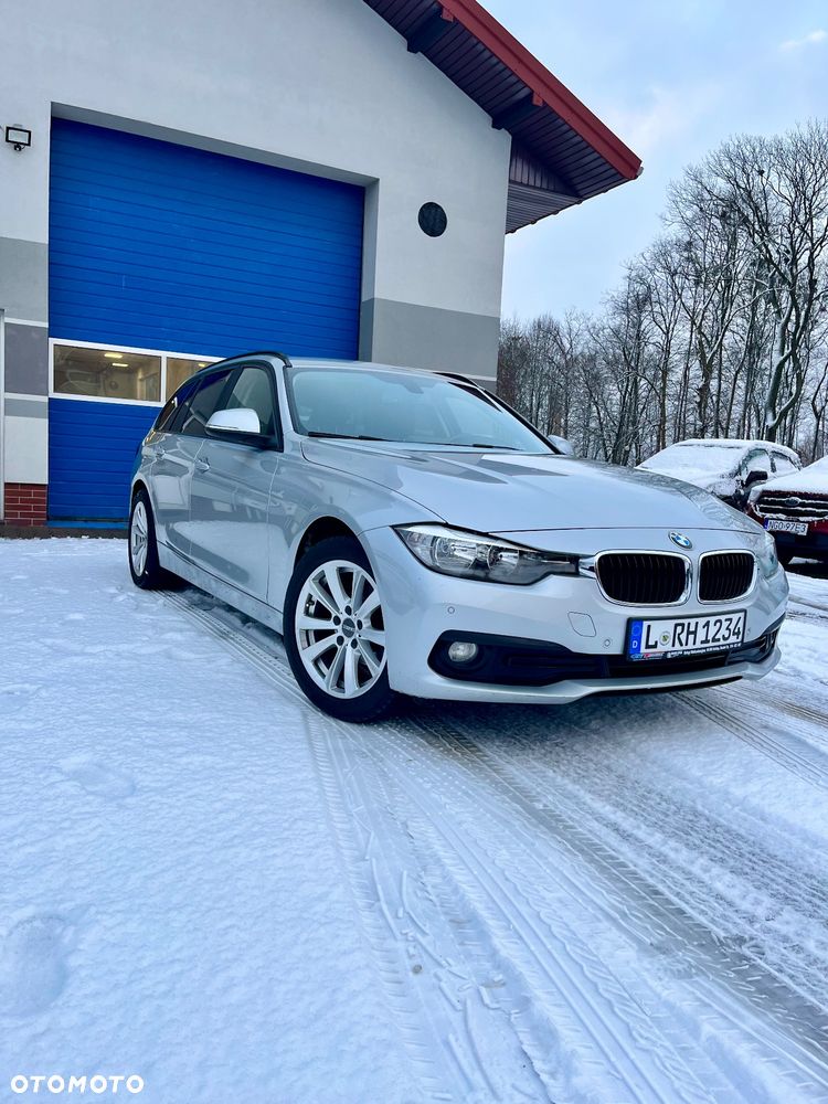 BMW Seria 3 318d - 7