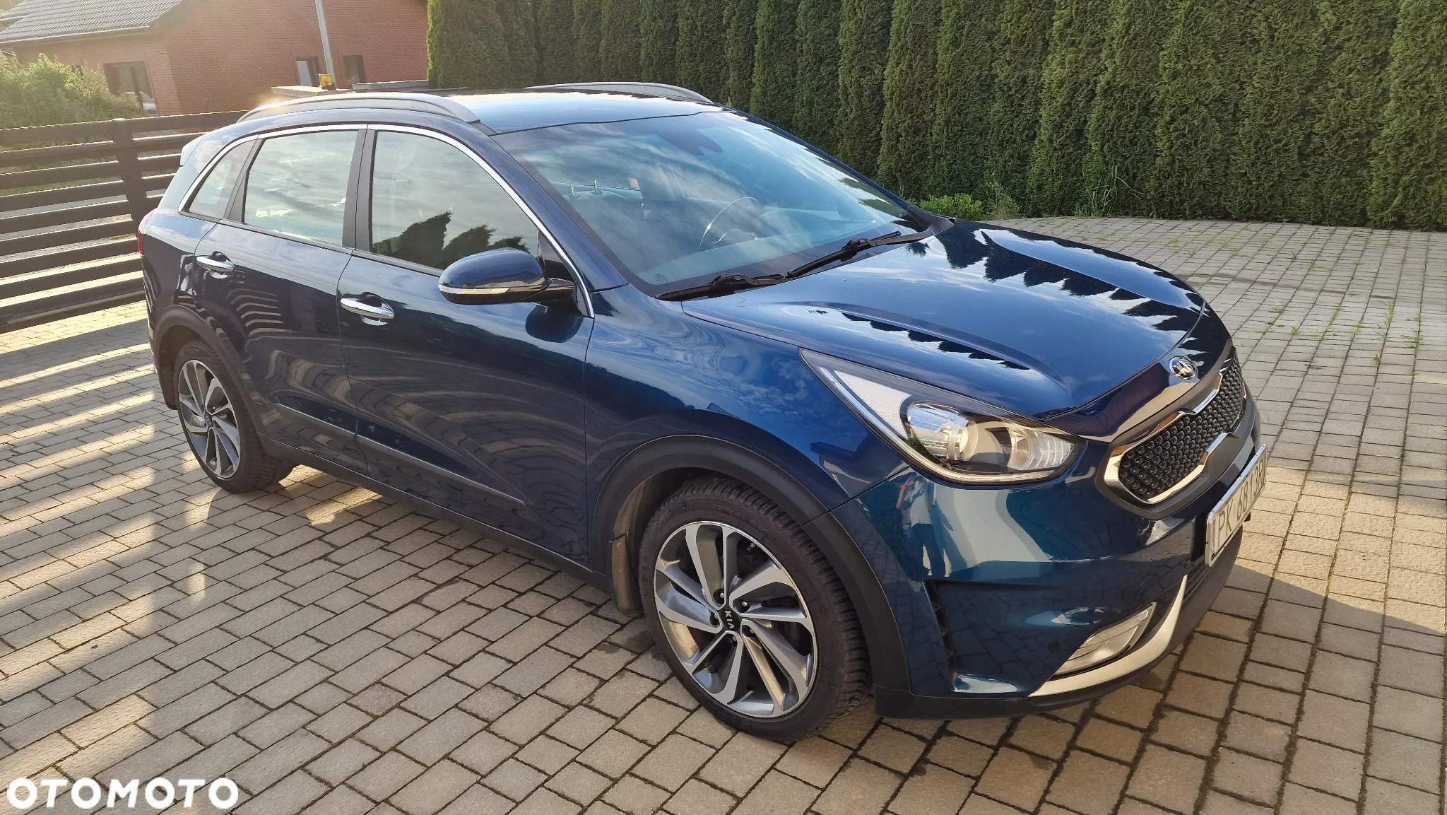 Kia Niro 1.6 GDI Hybrid M - 4