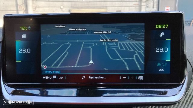 Peugeot e-2008 Allure Pack - 7