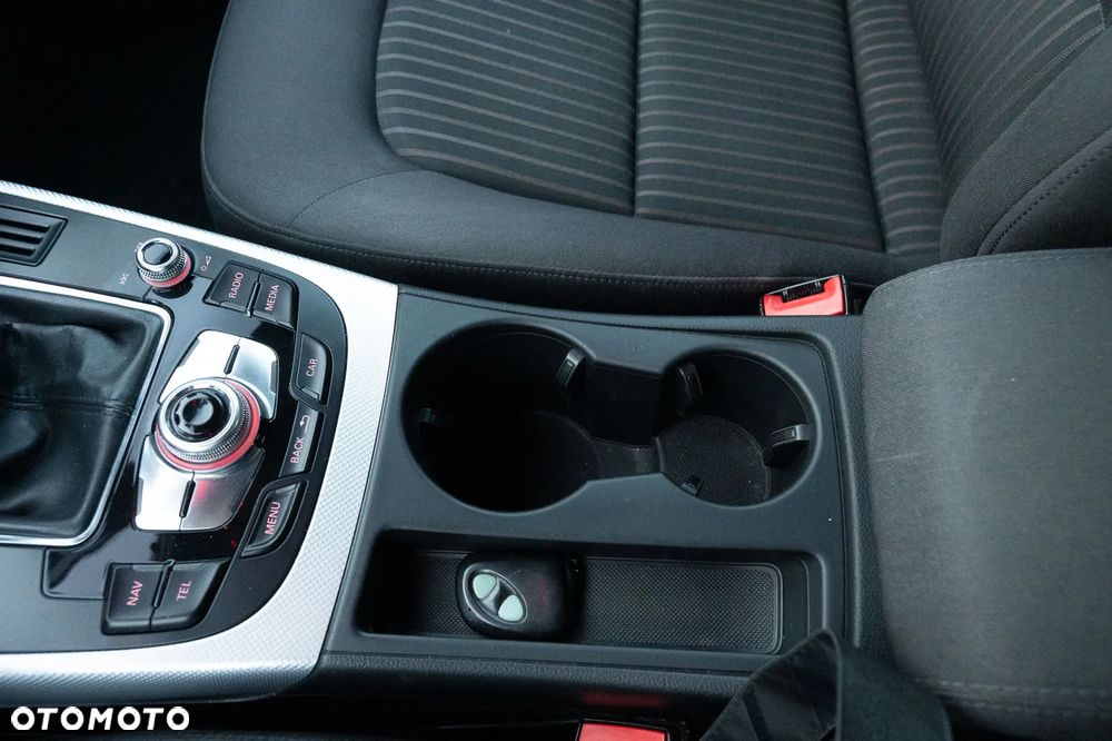 Audi A4 Avant 2.0 TDI 116g DPF Ambiente - 25