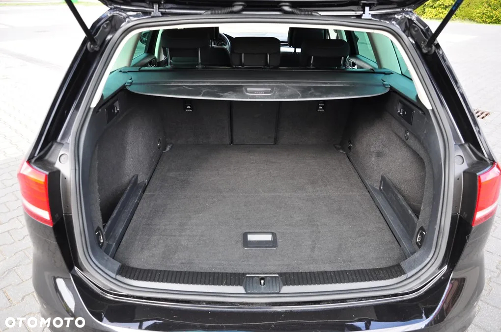 Volkswagen Passat 2.0 TDI BMT Highline - 25