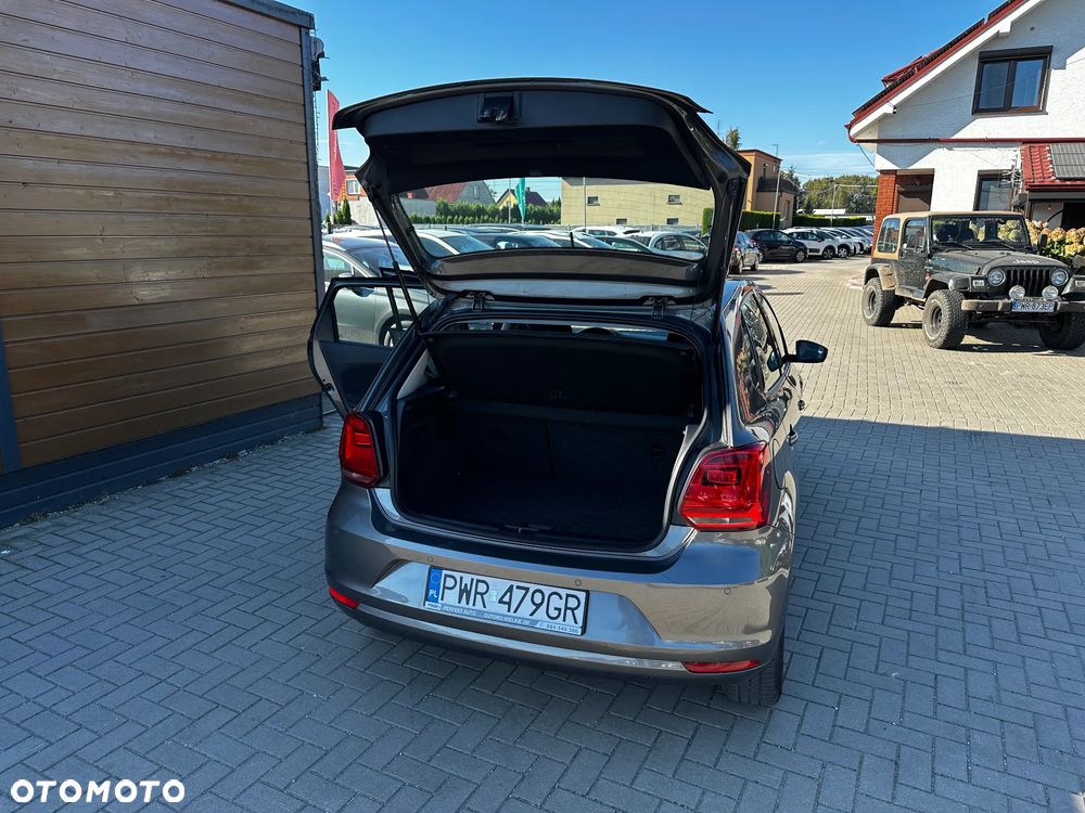 Volkswagen Polo - 24