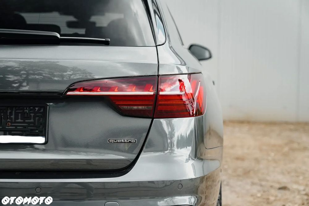 Audi A4 Avant 40 TDI quattro S tronic - 12